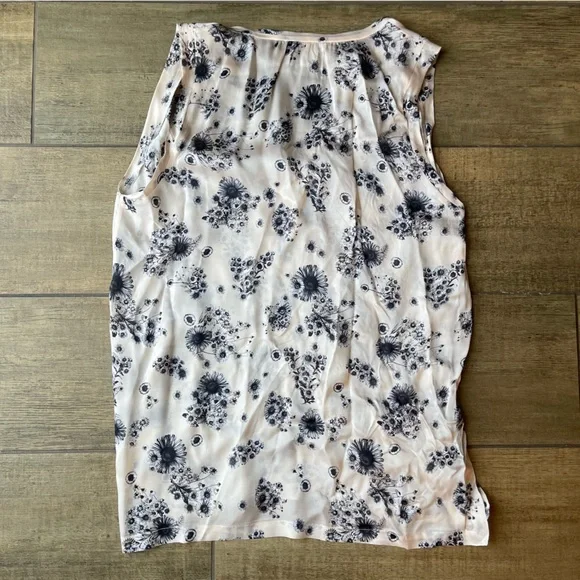 Club Monaco Floral Sleeveless 100% Silk Blouse - Champagne - Picture 8 of 8